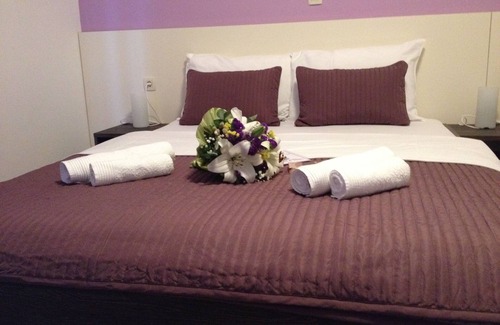 Kustici Bed & Breakfast | Bed & Breakfast Marta & Tona