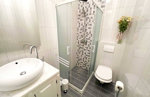 Mali Ston House | Bed&Breakfast Sorgo Palace- Comfort Family Room (Amethyst)