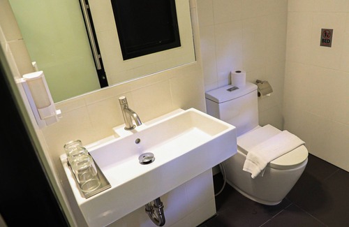 Old City Hotel | BED Phrasingh Hotel - Adults Only