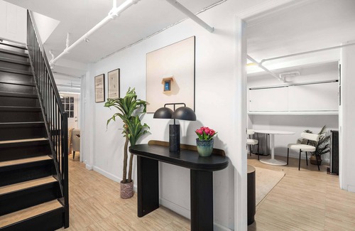 Williamsburg Apartment | Bedford Gardens by StayHaus | stylish W'burg 1BR