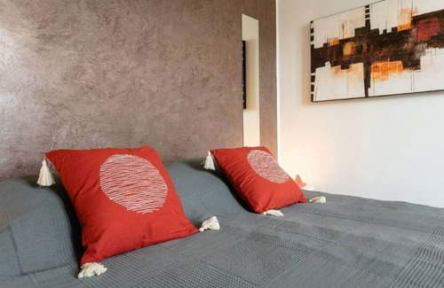 Cabrerets Apartment | Bedroom with dining area +bathroom - View & Garden