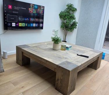 Manchester House | Bee Hive Studio Flat