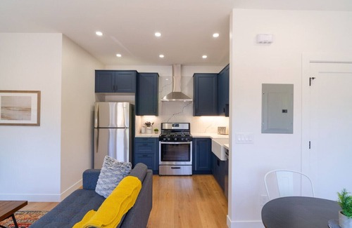 South Park Apartment | Beechwood One Bedroom With Washer Dryer Heart Of South Park