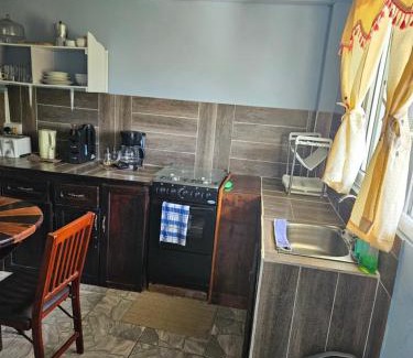 Vieille Case House | Beez Haven ocean view