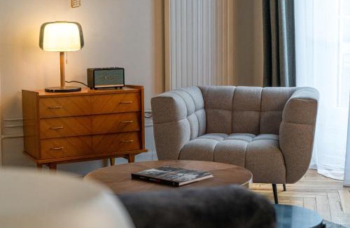 Jacquard - Prefecture Apartment | Beige Hospitalité - Romy - hypercentre - 2 bedrooms - parking