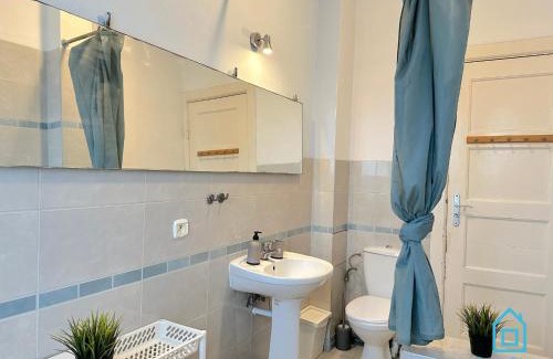Zaspa House | Beige Room -15 Minutes to Gdańsk Old Town & Seaside