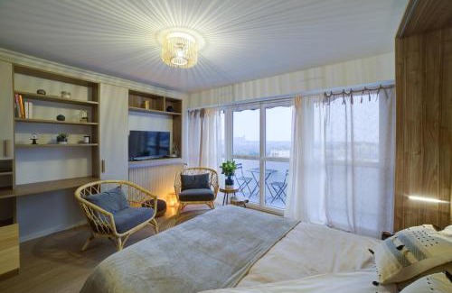 Bourges Apartment | Bel aparté, cosy, vue panoramique cathédrale