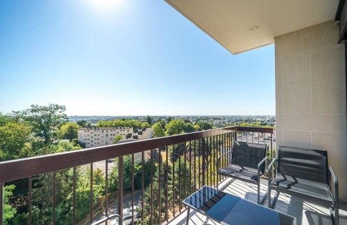 Fontenay-aux-Roses Apartment | Bel Appartement 2P Proche Paris