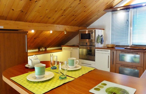 Forville Apartment | Bel appartement 67m² 2 chambres, parking, balcon sud – Briançon - FR-1-330C-72