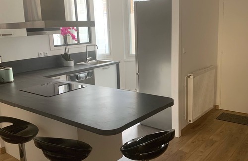Angers Apartment | Bel Appartement 86 m2 Gare Visitation Centre Wifi