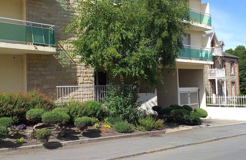 Dinard Apartment | Bel Appartement Avec Parking Privé, Ascenseur