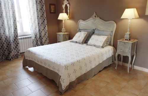 Vaison-la-Romaine Apartment | Bel appartement avec grande terrasse sud