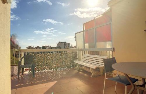 Carnon-Plage Apartment | Bel F2 Cabine avec Garage, Proche Plage et Port, Grande Terrasse ensoleillée - FR-1-715-80