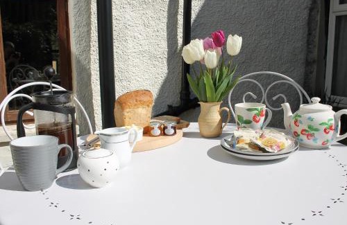 Lindale House | Bell Hill Cottage