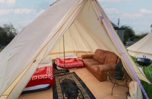Holmesfield House | Bell Tent Two