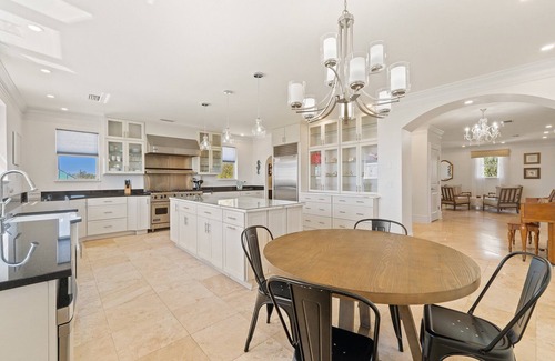 Ono Island House | Bella Villa Waterfront Suite- Water Views!