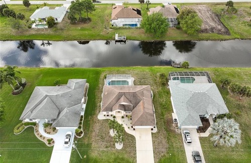 Long Meadow Villa | Bella Vista, full refund*, heated pool, sleeps 6