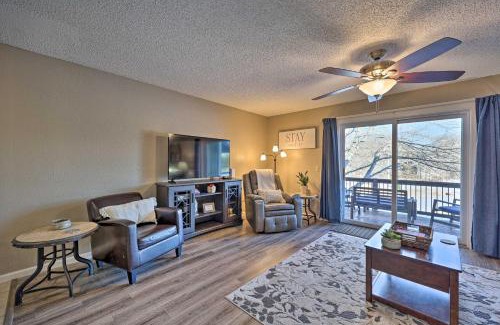 Bella Vista House | Bella Vista Home with Deck and Trails On Golf Course!