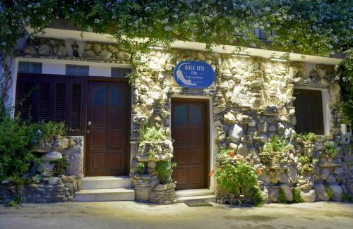 Pitsidia Hotel | Bella Vita Style rooms & apartments