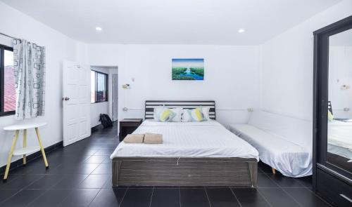 Nanai Road House | Belle Cose Guest House Phuket