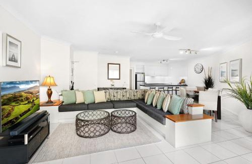 Palm Cove Apartment | Belle Escapes Luxury Ground floor Suite 52 Alamanda Resort Palm Cove