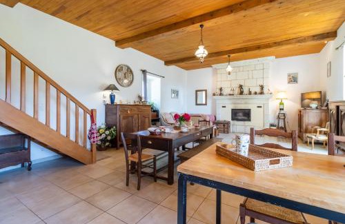 Sainte-Foy-de-Longas House | Belle Ferme Périgourdine