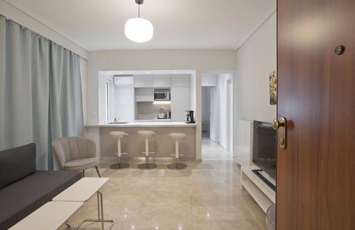 Alimos Apartment | Belle Helene Luxury, Fully Reno, Athenian Riviera
