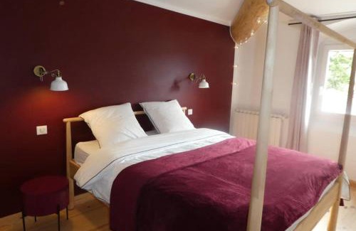 Valensole House | Belle longère au calme - L'auguste maison d'hôtes