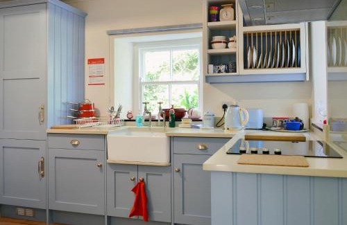 Eggleston House | Belle Vue-Ukc778