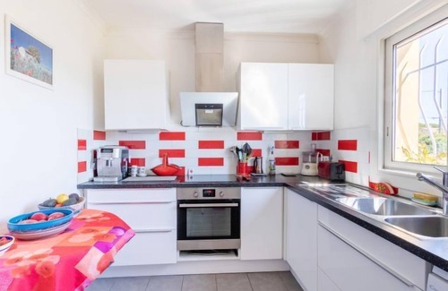 Rasteau House | Bellevue by Interhome