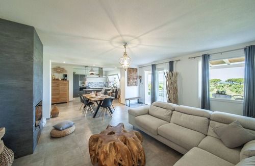 Sorso Villa | Bellimpiazza, private sea view villa with pool