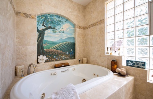 St. Helena House | BELLISIMA- in the heart of the Napa Valley.