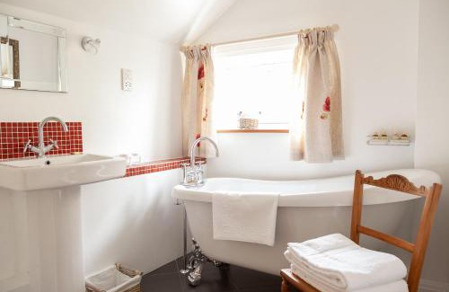 Wrelton House | Belmont Bed and Breakfast