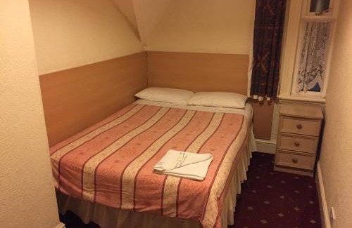 Edgbaston House | Belmont Hotel