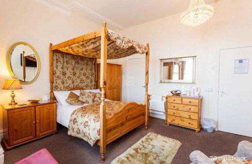 South Shore Hotel | Belmont Hotel