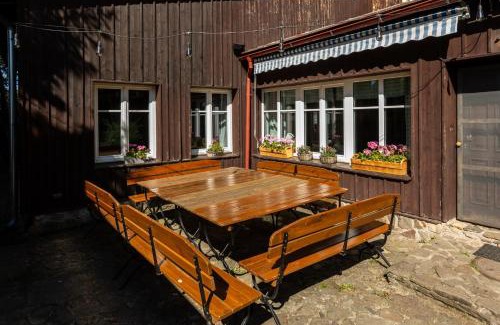 Zelezna Ruda House | Belvederská chalupa