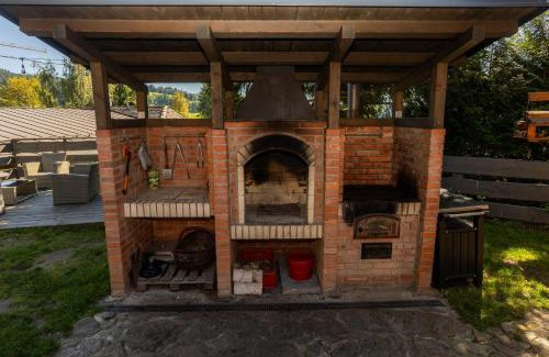 Zelezna Ruda House | Belvederská chalupa