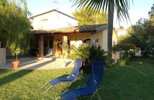 Trappeto Villa | Belvilla by OYO Azzurra