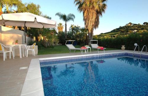 Trappeto Villa | Belvilla by OYO Azzurra