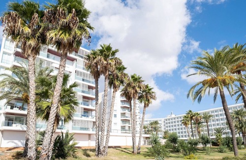 Ibiza Town Apartment | Belvilla by OYO Beachfront appartment