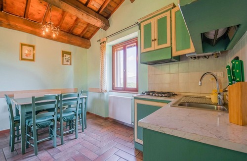 Sellano House | Belvilla by OYO Fonni Verde