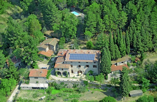 Castelfranco di Sopra Cottage | Belvilla by OYO Cottage in PiandiscÃ² with Terrace