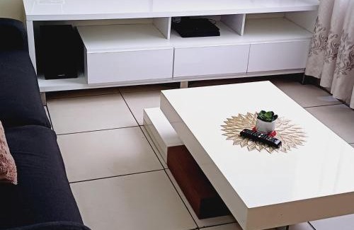 South Beach Apartment | Bencorrum Mews Self-catering apartment