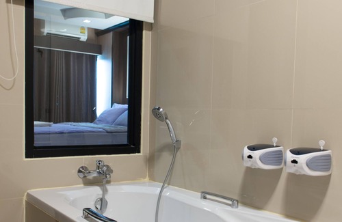 Lop Buri Hotel | Benjatara Boutique Place Resort