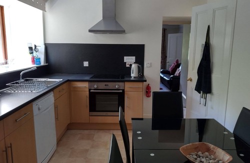 Crianlarich House | Benmore Farm House in Stirling with Mountain View