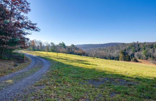 Benton House | Benton Home on 50 Acres with Private Deck and Views!
