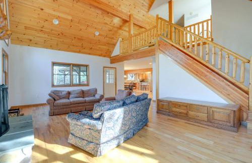 Benton House | Benton Home on 50 Acres with Private Deck and Views!