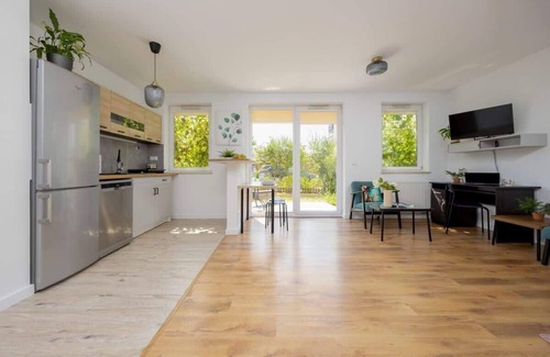Bialoleka Apartment | Berensona 10A | Well-equipped Studio | Parking