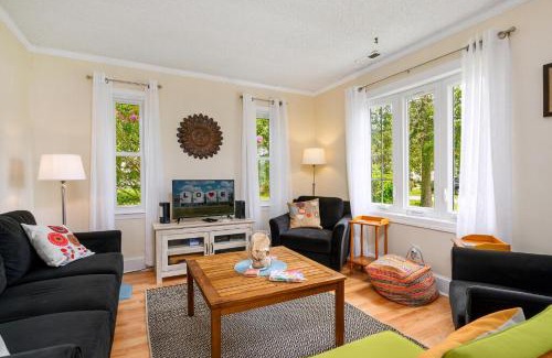 Chincoteague House | Bertie Street Cottage