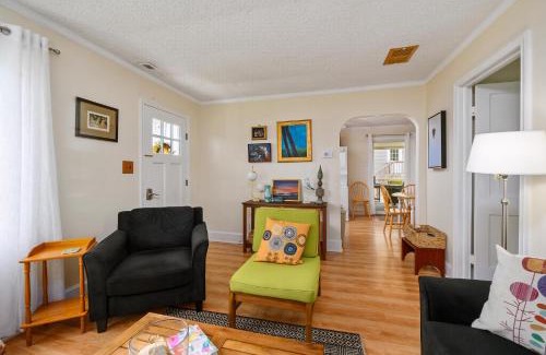 Chincoteague House | Bertie Street Cottage